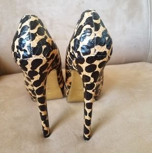 Like new Bebe heels